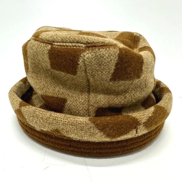 Hermes Accessories - HERMES H logo camel hat hat Brown